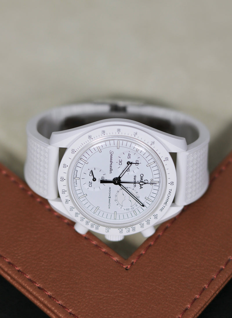 20mm white TROPIC Rubber CTS Strap